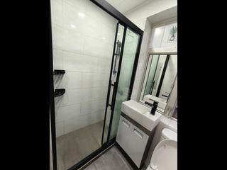 Sai Ying Pun - 33-33A, Pok Fu Lam Road 06