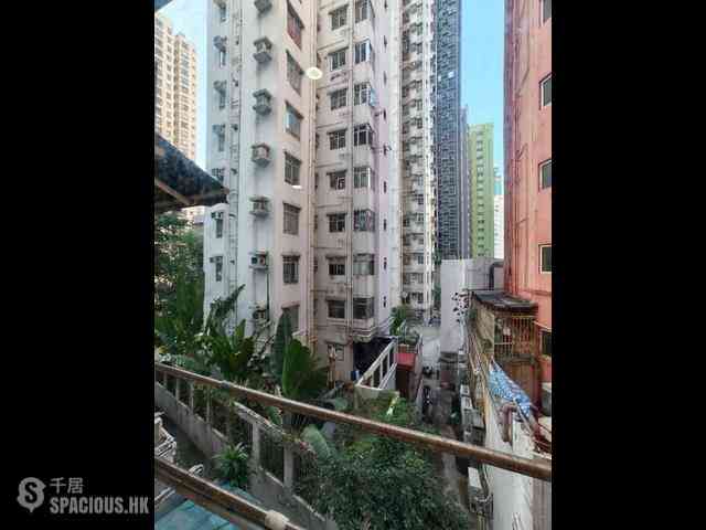 Sai Ying Pun - 33-33A, Pok Fu Lam Road 03