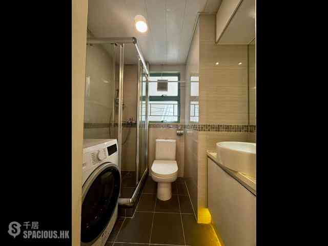 Mid Levels Central - Goldwin Heights 06