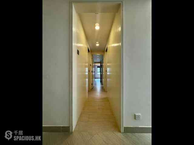 Mid Levels Central - Goldwin Heights 10