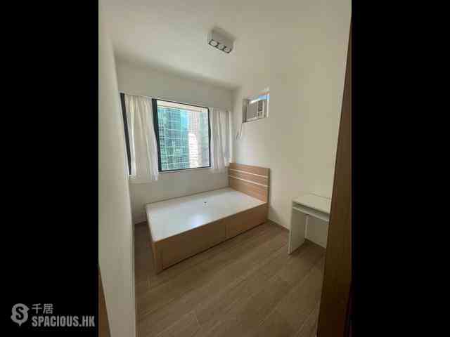 Causeway Bay - Shining Building 06