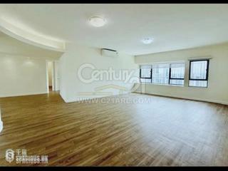 Mid Levels Central - Birchwood Place 02