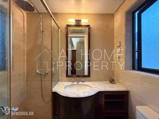 Shek Tong Tsui - One South Lane 04