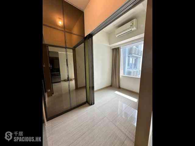 Sham Shui Po - Cullinan West Phase 3 Cullinan West II Tower 5B 03
