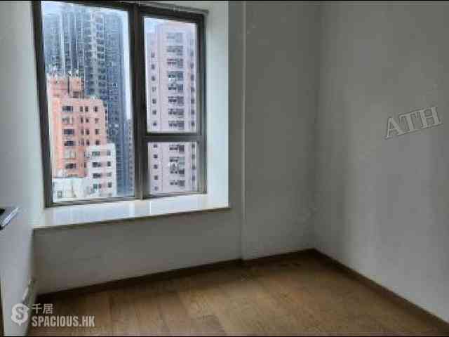Sai Ying Pun - The Summa Block 1 03