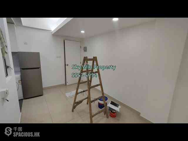 Wan Chai - Ko Wah Building(Go Wah Mansion) 09