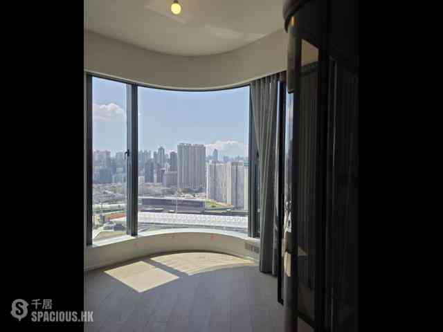 Kai Tak - Henley Park 03