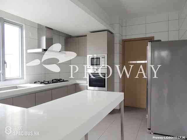 Deep Water Bay - The Carmina (Carmina Place) 11