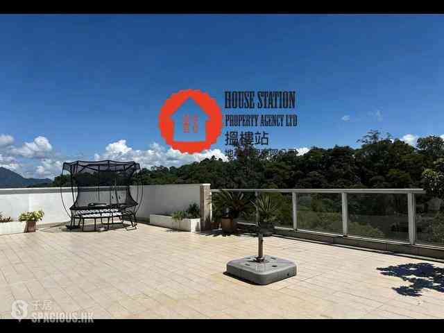 Clear Water Bay - Mount Pavilia 01