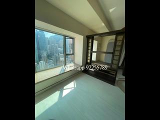 Sheung Wan - Queen's Terrace 02