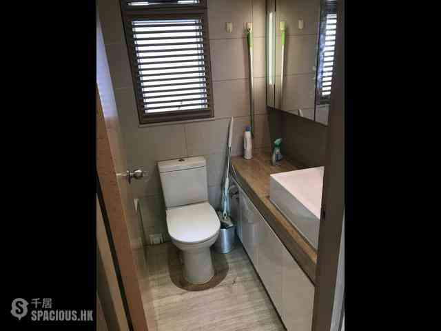 Tai Kok Tsui - Florient Rise Tower 1 06