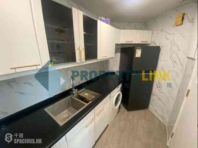 Mid Levels Central - Goldwin Heights 06