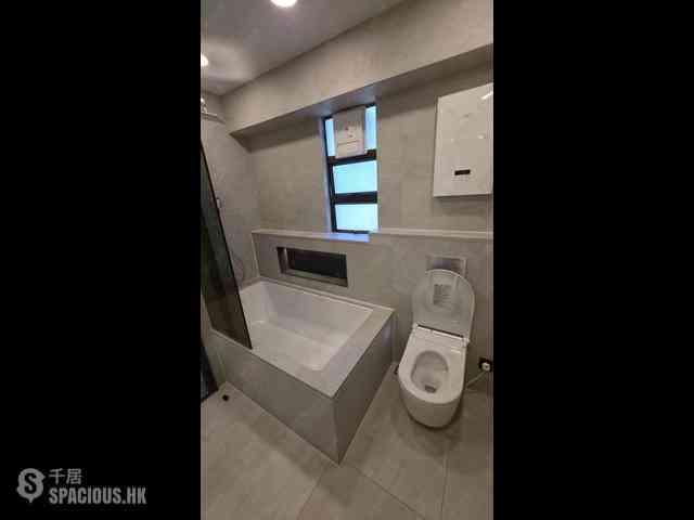 Mid Levels West - Dragonview Court 03