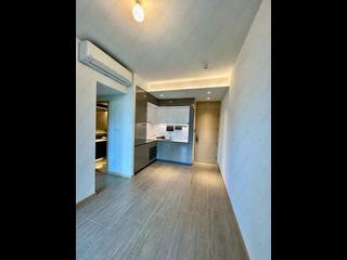 Wong Chuk Hang - The Southside Phase 2 La Marina Tower 2B 07