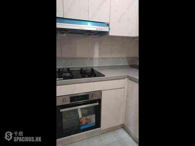 Mid Levels Central - Goldwin Heights 02