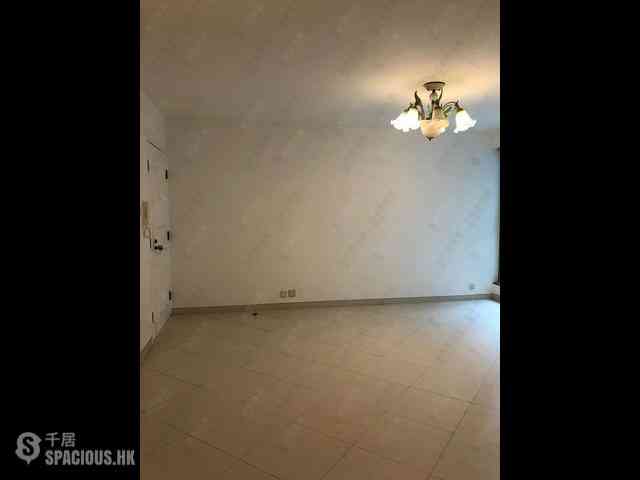 Mid Levels Central - Goldwin Heights 08