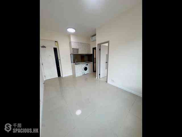Prince Edward - Bijou Apartments 03