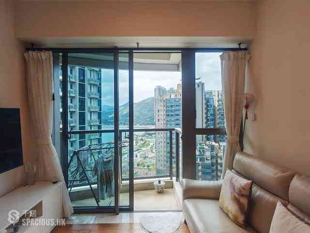 Tseung Kwan O - The Papillons Block 7 02