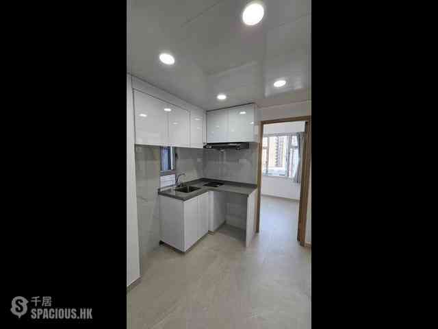 Shek Tong Tsui - Goa Building 02