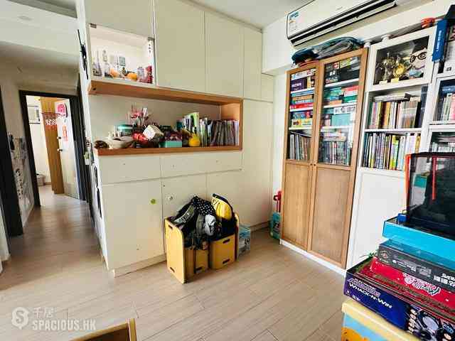 Fanling - Flora Plaza Block 5 02