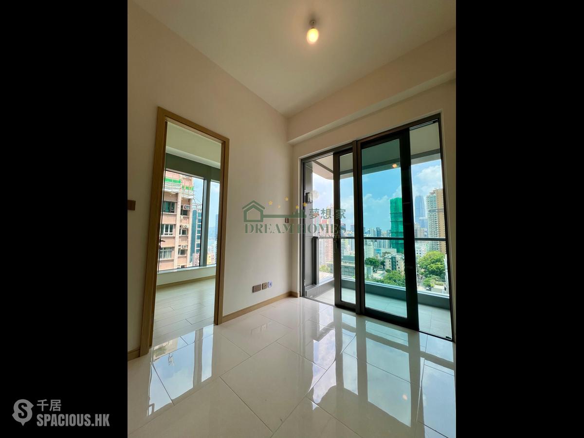 Sai Ying Pun - Upper Manor 01