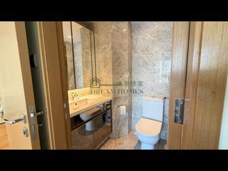 Sai Ying Pun - The Nova 08