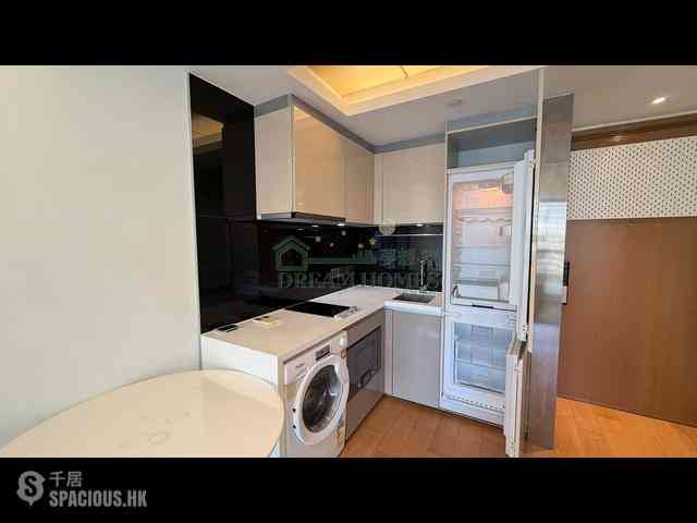 Sai Ying Pun - The Nova 02