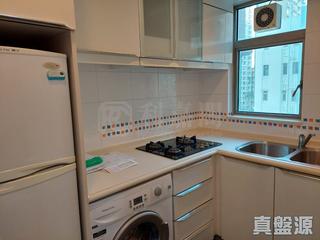 Kennedy Town - The Merton 05