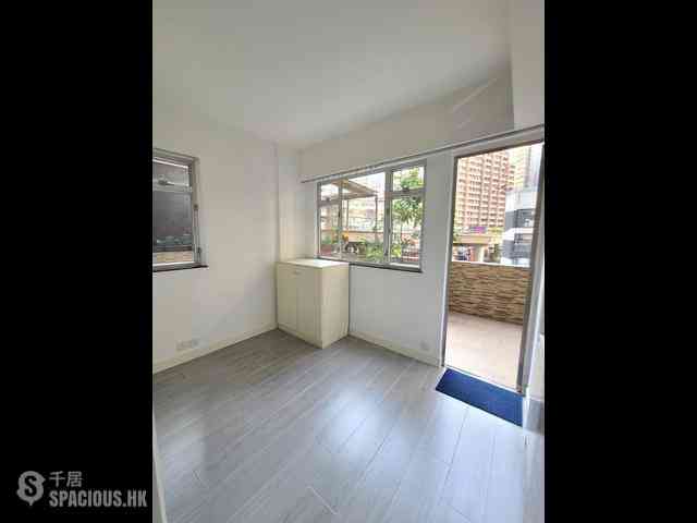 Causeway Bay - Yee Hing Building 03