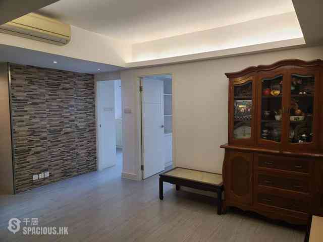 Causeway Bay - Yee Hing Building 01