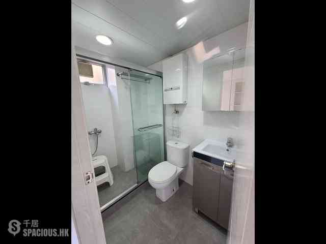 Causeway Bay - Yee Hing Building 06