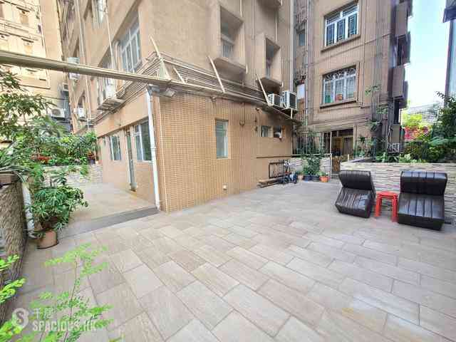 Causeway Bay - Yee Hing Building 08