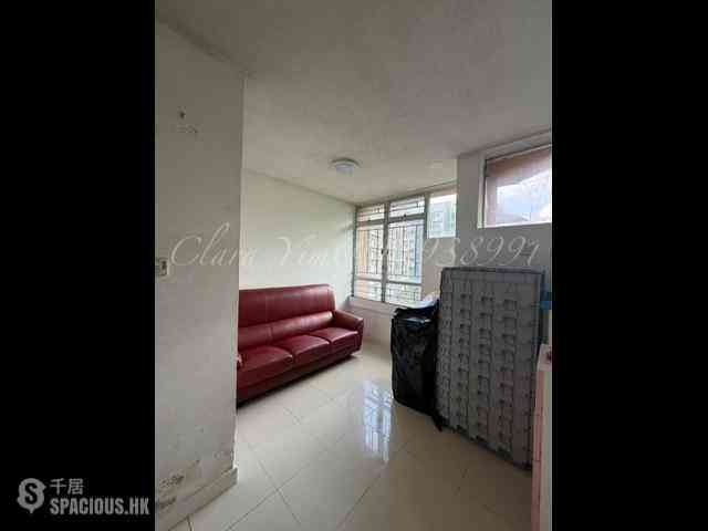 Chung Hom Kok - Lung Tak Court 04