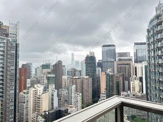 Wan Chai - The Avenue Phase 2 09