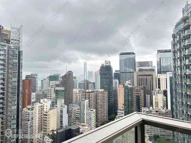 Wan Chai - The Avenue Phase 2 09