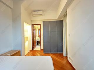 Wan Chai - The Avenue Phase 2 04