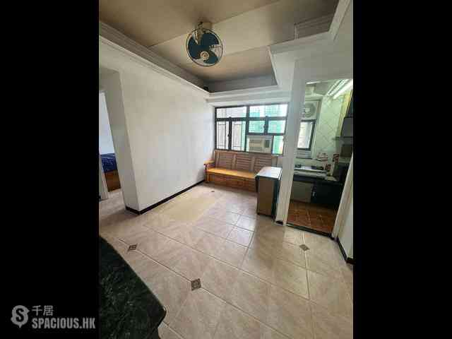 Mong Kok - Tak Bo Building Block B 02