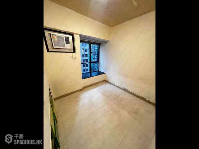 Mid Levels Central - The Grand Panorama Block 3 08