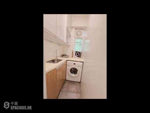Wan Chai - Mountain View Mansion 07