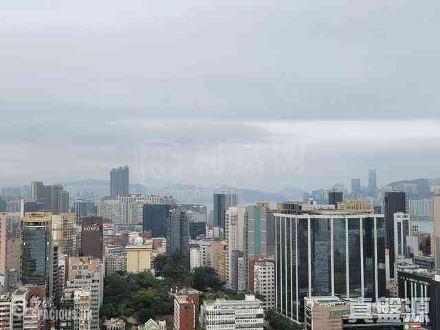 Tsim Sha Tsui - The Victoria Towers 02