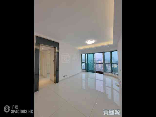 Tsim Sha Tsui - The Victoria Towers 06