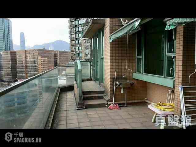 Tsim Sha Tsui - The Victoria Towers 04