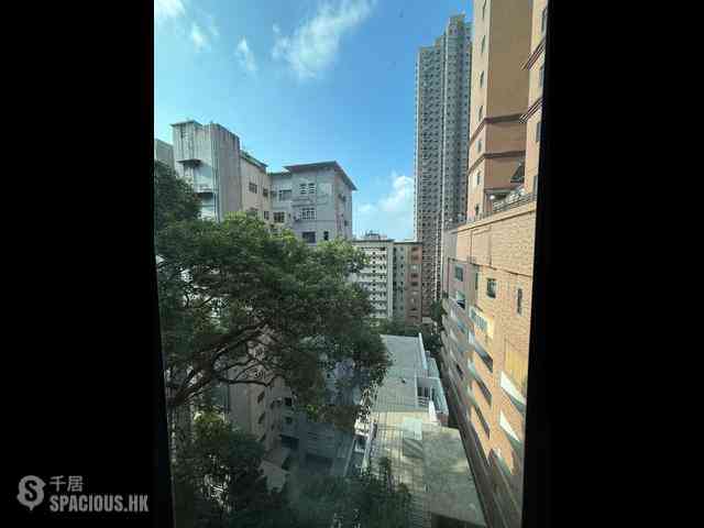 Mid Levels West - Imperial Court 11
