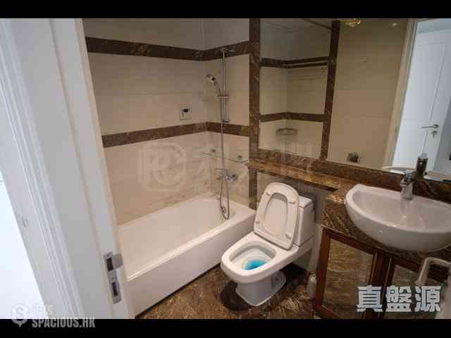 Tsim Sha Tsui - The Victoria Towers 18