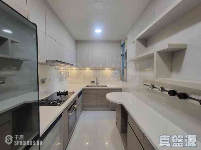 West Kowloon - Sorrento 05