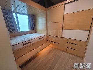 West Kowloon - Sorrento 07