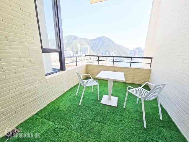 Repulse Bay - The Beachfront 12