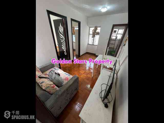 Sai Ying Pun - Charming Court 06
