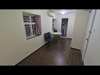 Sai Ying Pun - Merit Court 05