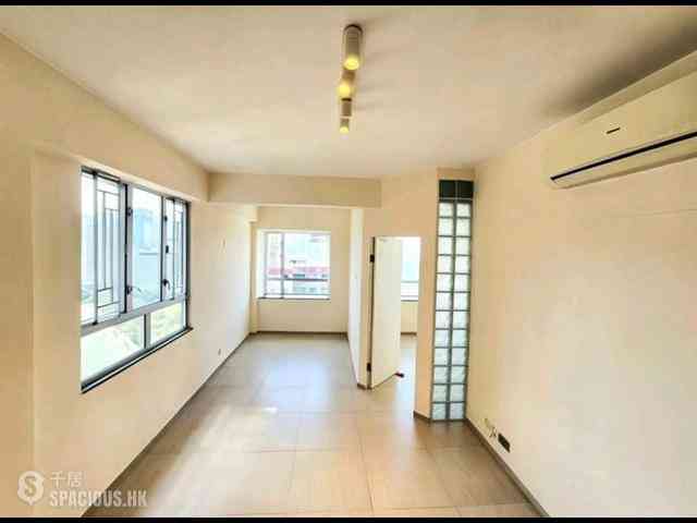 Tin Hau - Hing Hon Building 06